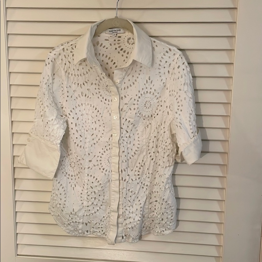 Anne Fontaine White Circular Eyelet 3/4 Sleeve Embellished Button Down Shirt